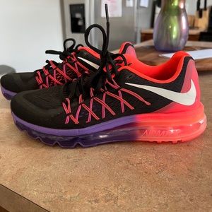 Womans Nike Air Max 2015